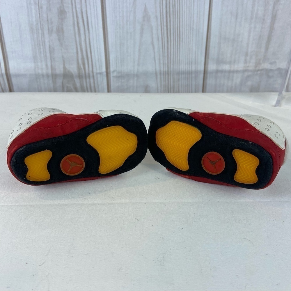 Nike Air Jordan’s Rare Vintage 2005 Baby Crib Booties Red White Size 2C - Picture 6 of 8